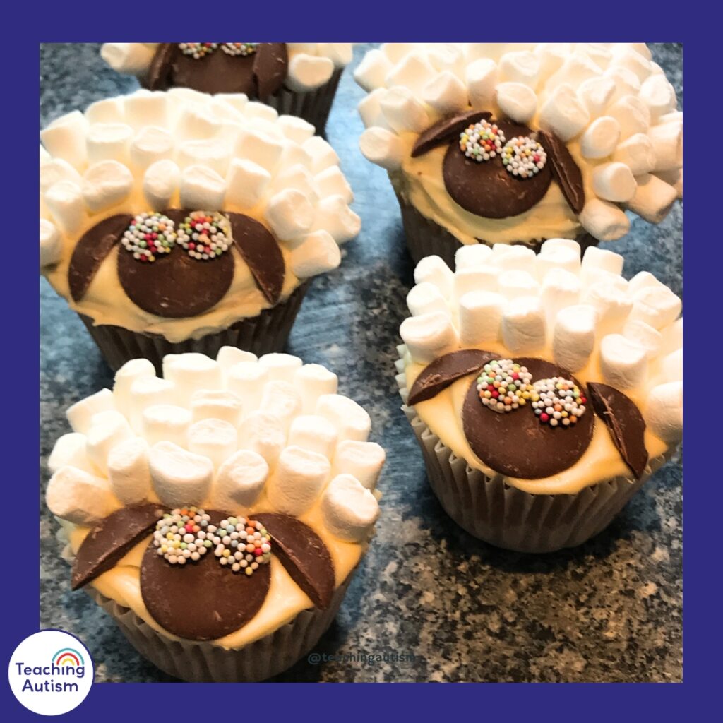 Sheep Cupcakes, Farm Baking for Kids