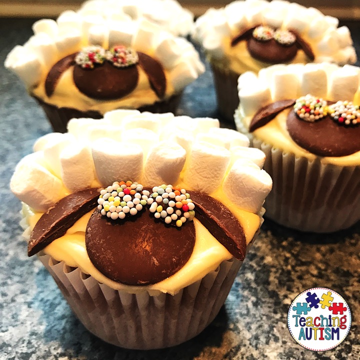 Sheep Cupcakes, Farm Baking for Kids