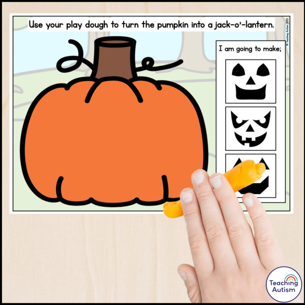 Free Jack-o'-Lantern Play Dough Mats